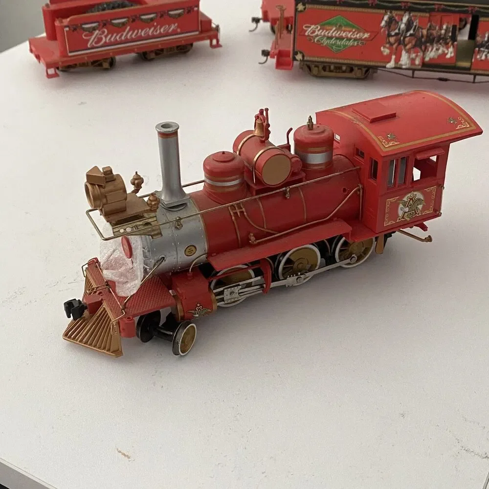 Hawthorne Village Budweiser Train Locomotive & Tender & Cars Holiday